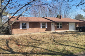 6418 Sandric lane Beautiful 3 BDRM Ranch home in Liberty Township